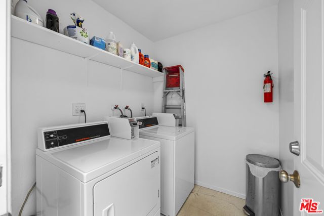 23 Buccaneer Street, Marina Del Rey, CA 90292