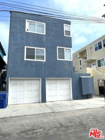 23 Buccaneer Street, Marina Del Rey, CA 90292
