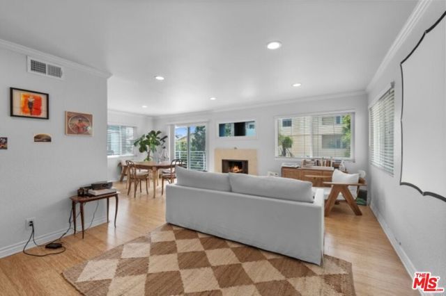 23 Buccaneer Street, Marina Del Rey, CA 90292