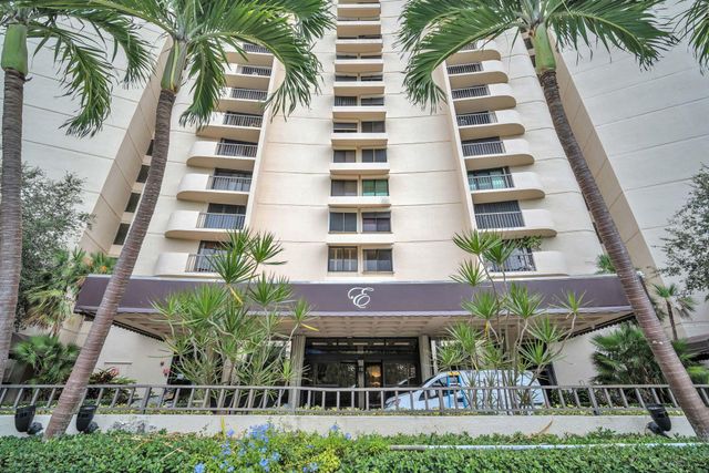 2480 Presidential Way 303, West Palm Beach, FL 33401