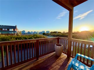 1046 Wawona Avenue SE, Ocean Shores, WA 98569