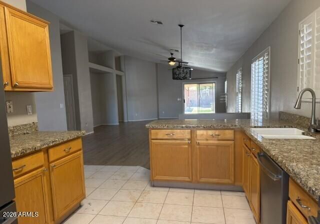 3521 W FALLEN LEAF Lane, Glendale, AZ 85310