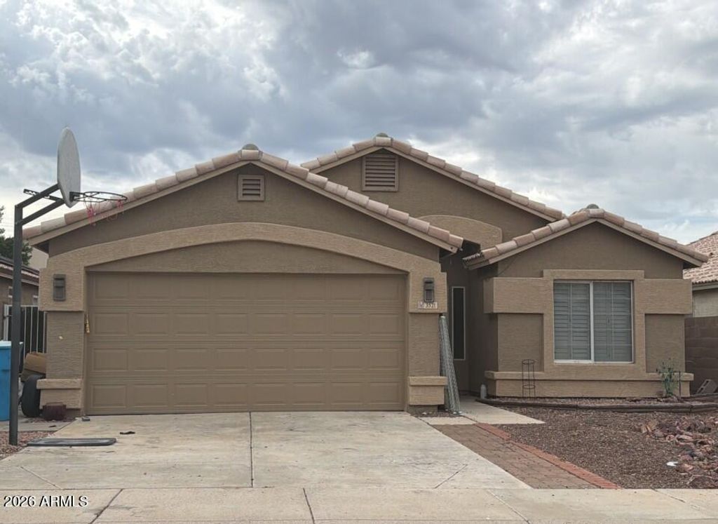 3521 W FALLEN LEAF Lane, Glendale, AZ 85310
