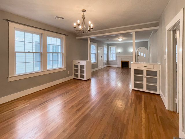 823 Ingleside Dr, Baton Rouge, LA 70806