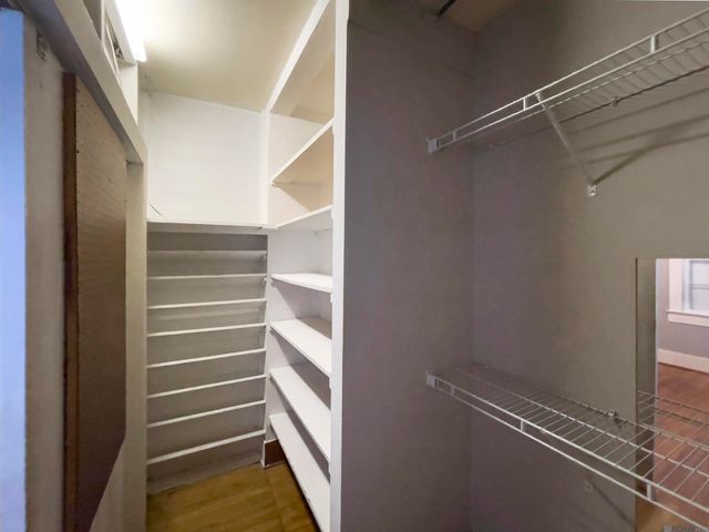 823 Ingleside Dr, Baton Rouge, LA 70806