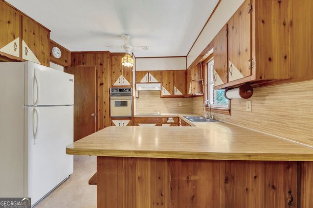 3500 Kenland Road SE, Smyrna, GA 30082