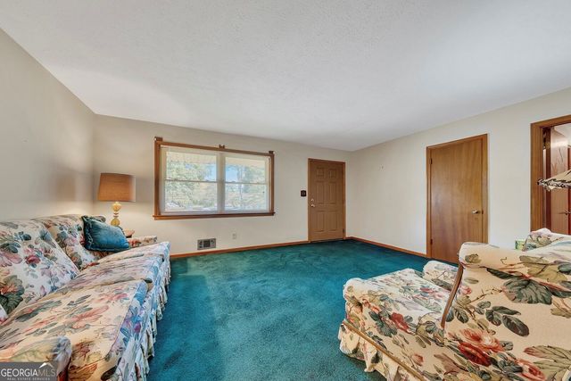 3500 Kenland Road SE, Smyrna, GA 30082