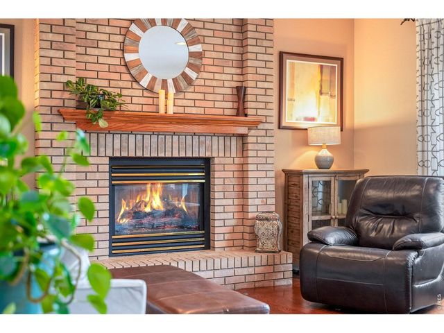 1006 Fox Hills Dr, Fort Collins, CO 80526