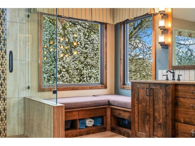 1006 Fox Hills Dr, Fort Collins, CO 80526