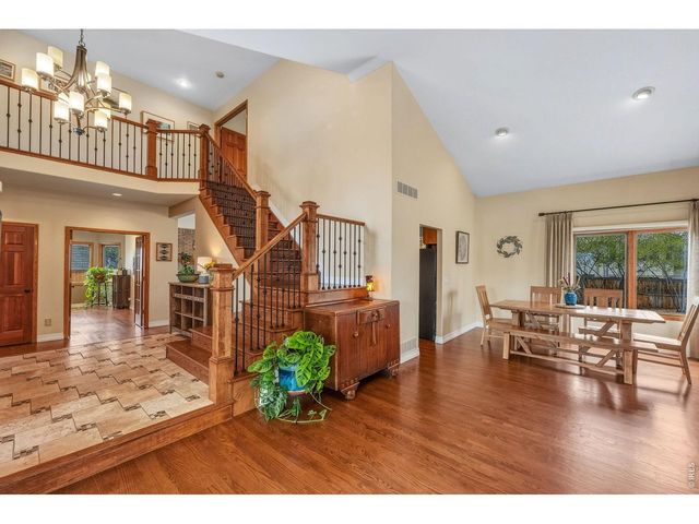 1006 Fox Hills Dr, Fort Collins, CO 80526