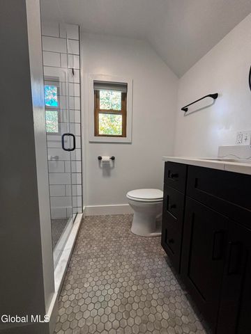 226 N Greenbush Road, North Greenbush, NY 12180