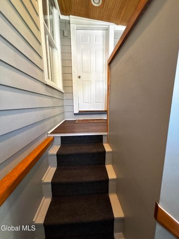 226 N Greenbush Road, North Greenbush, NY 12180