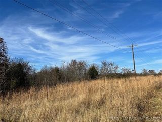 S 221st E Avenue, Haskell, OK 74436