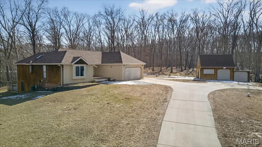 166 Shady Creek Lane, Foristell, MO 63348