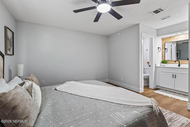 45 MINT Circle, Middleburg, FL 32068