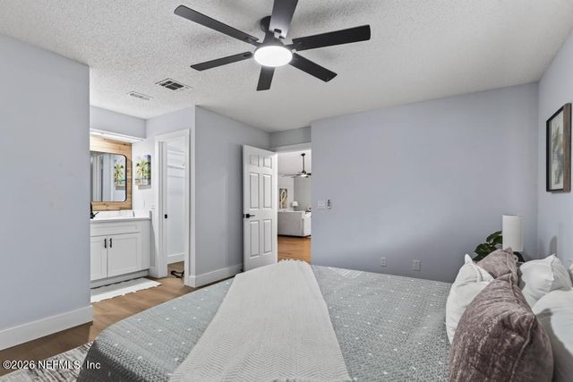 45 MINT Circle, Middleburg, FL 32068