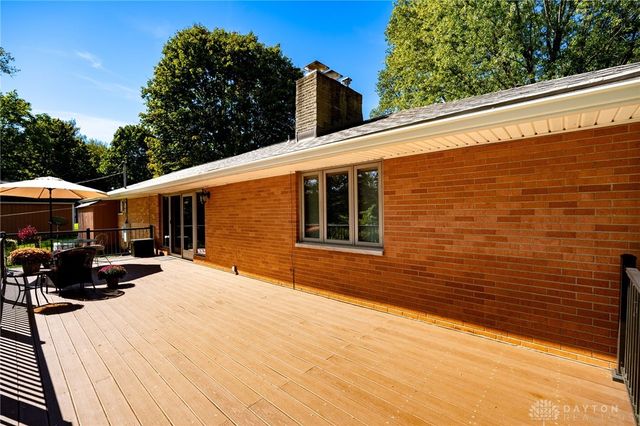 3076 Beech Hill Drive, Sugarcreek Twp, OH 45370