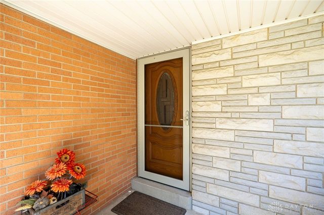 3076 Beech Hill Drive, Sugarcreek Twp, OH 45370