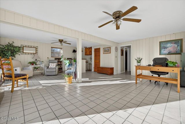 7 Cappabianca Drive, Waterford, NY 12188