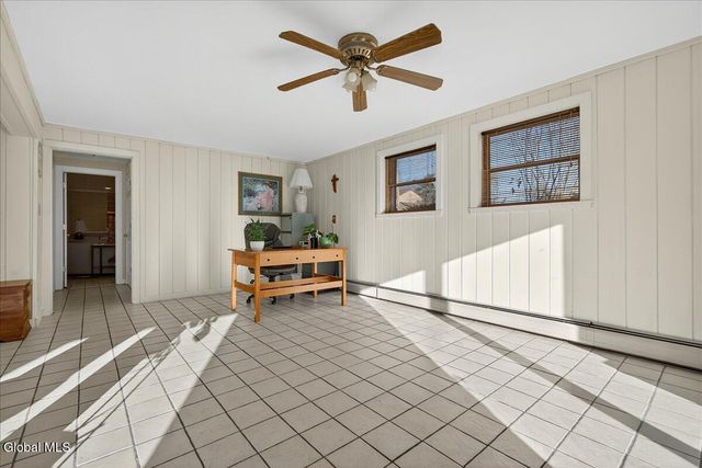 7 Cappabianca Drive, Waterford, NY 12188