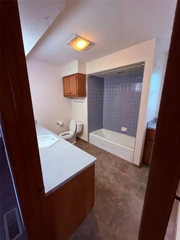 2007 Oakhurst Avenue, Norman, OK 73071