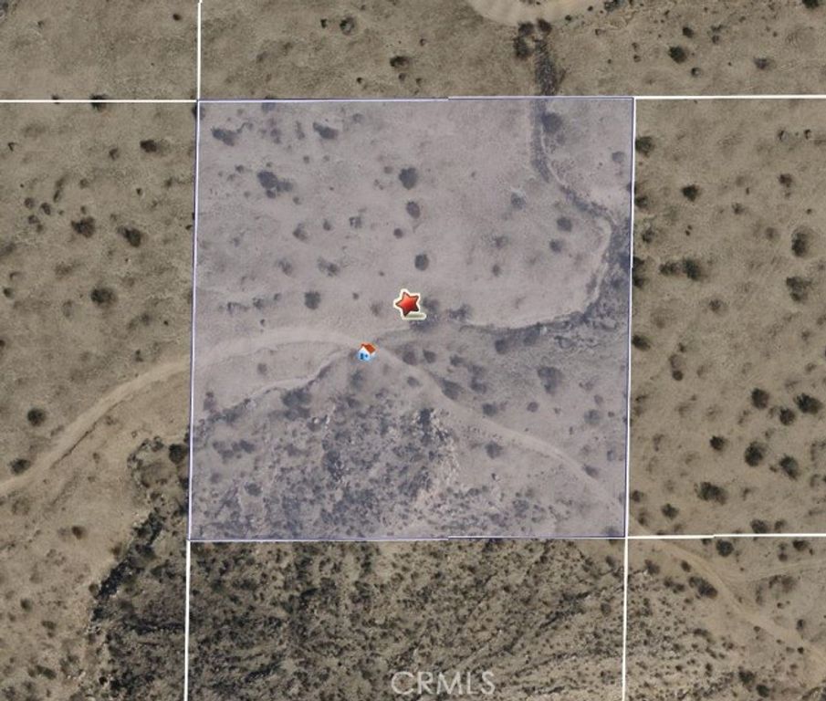 135 Vic Avenue M-12, Palmdale, CA 93591