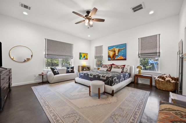 145 Haliimaile LN, Bastrop, TX 78602