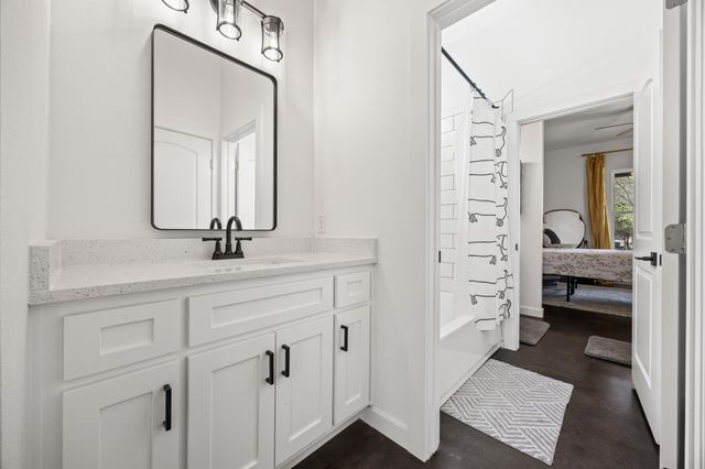 145 Haliimaile LN, Bastrop, TX 78602