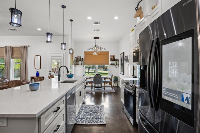 145 Haliimaile LN, Bastrop, TX 78602