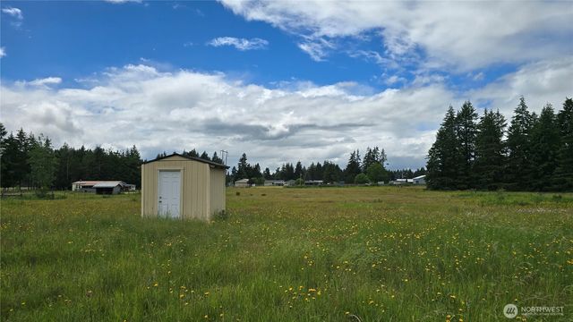 18707 Elderberry Street SW, Rochester, WA 98579