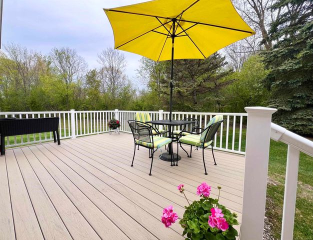 785 W Snowbird Circle, St Clair, MI 48079
