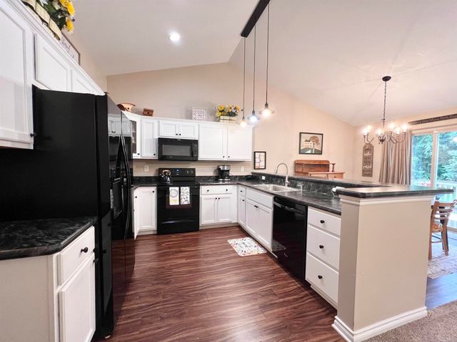 785 W Snowbird Circle, St Clair, MI 48079