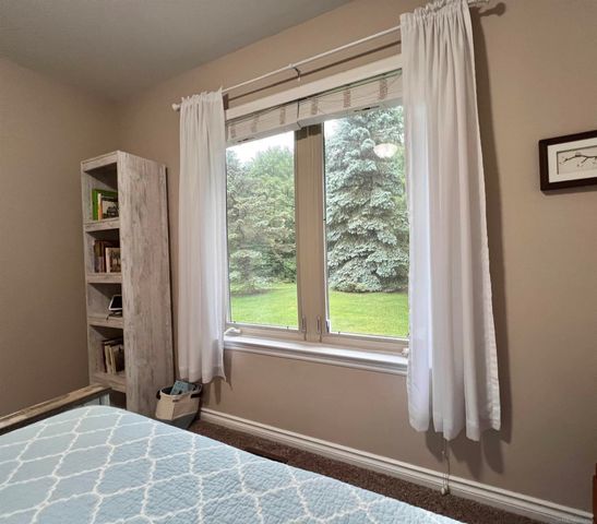 785 W Snowbird Circle, St Clair, MI 48079