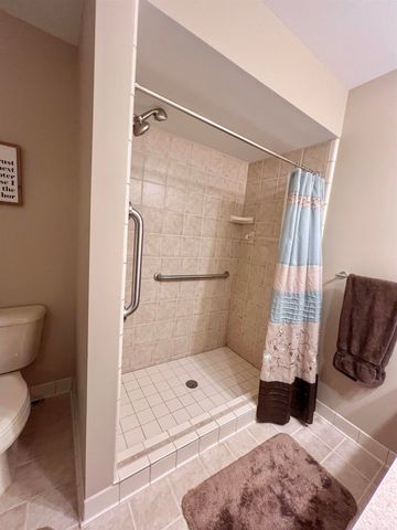 785 W Snowbird Circle, St Clair, MI 48079
