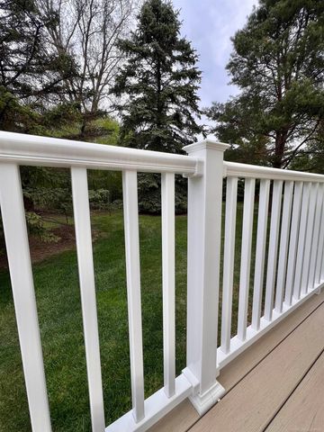 785 W Snowbird Circle, St Clair, MI 48079
