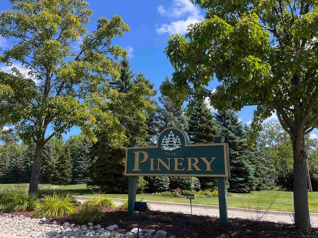 785 W Snowbird Circle, St Clair, MI 48079