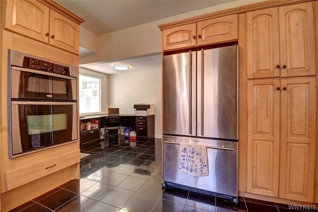 703 Maple Avenue, Niagara Falls, NY 14305
