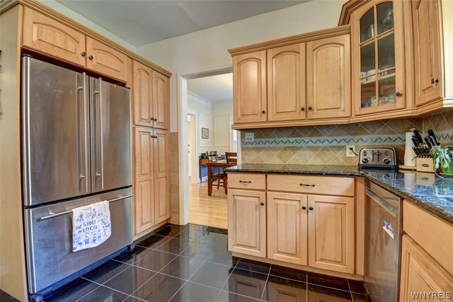 703 Maple Avenue, Niagara Falls, NY 14305