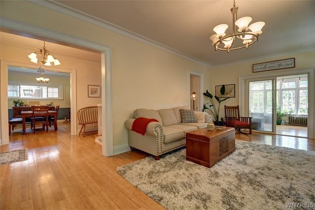 703 Maple Avenue, Niagara Falls, NY 14305