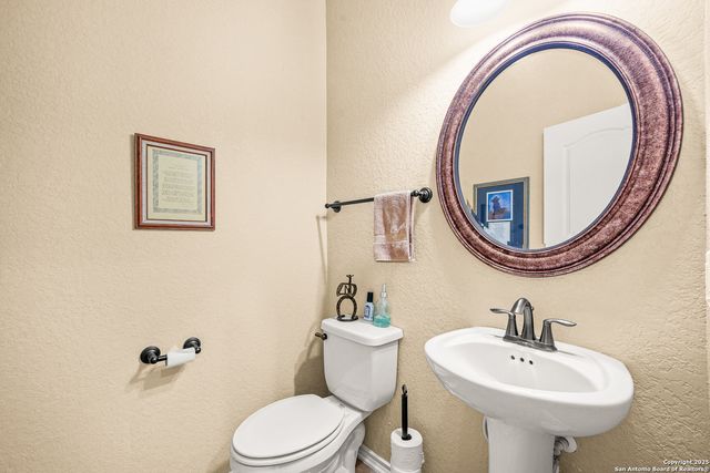 2083 Stepping Stone, New Braunfels, TX 78130