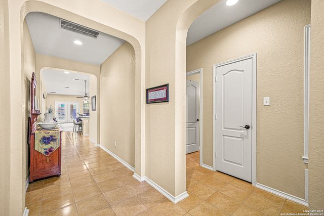 2083 Stepping Stone, New Braunfels, TX 78130