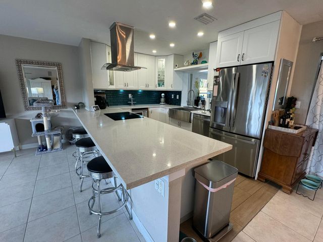 2099 S Conference Drive, Boca Raton, FL 33486