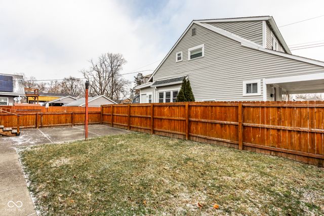 4201 Boulevard Place, Indianapolis, IN 46208