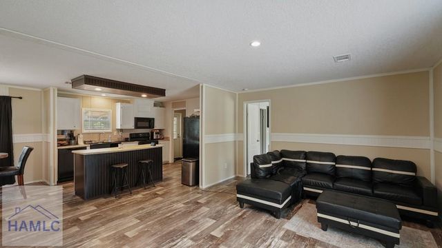 64 Sierra Road Ext., Jesup, GA 31545