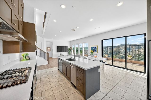 20851 W Acorn Circle, Porter Ranch, CA 91326