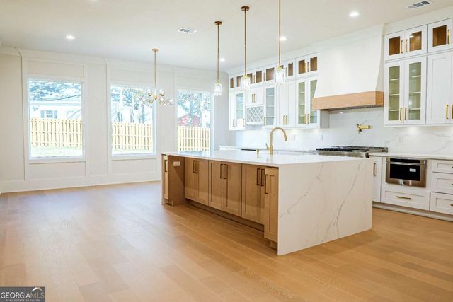 2210 Ridgedale Drive, Grayson, GA 30017