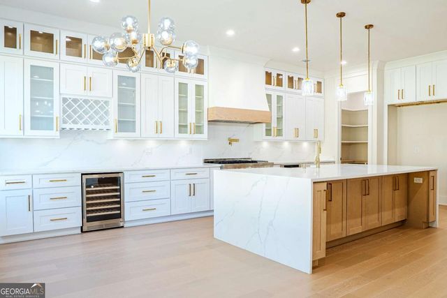 2210 Ridgedale Drive, Grayson, GA 30017