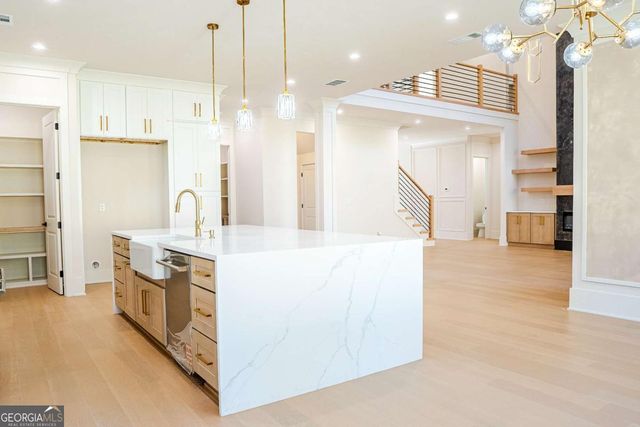 2210 Ridgedale Drive, Grayson, GA 30017