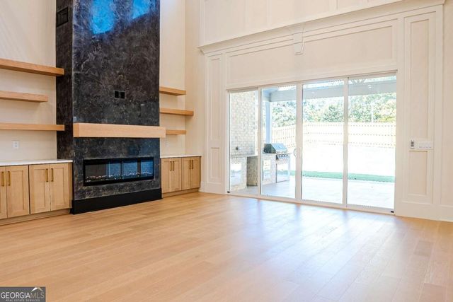 2210 Ridgedale Drive, Grayson, GA 30017