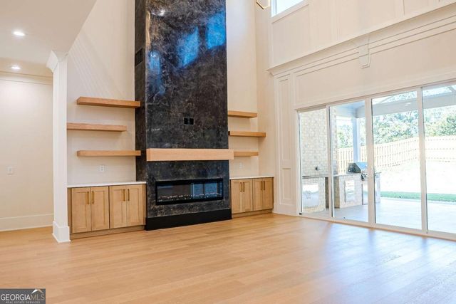 2210 Ridgedale Drive, Grayson, GA 30017